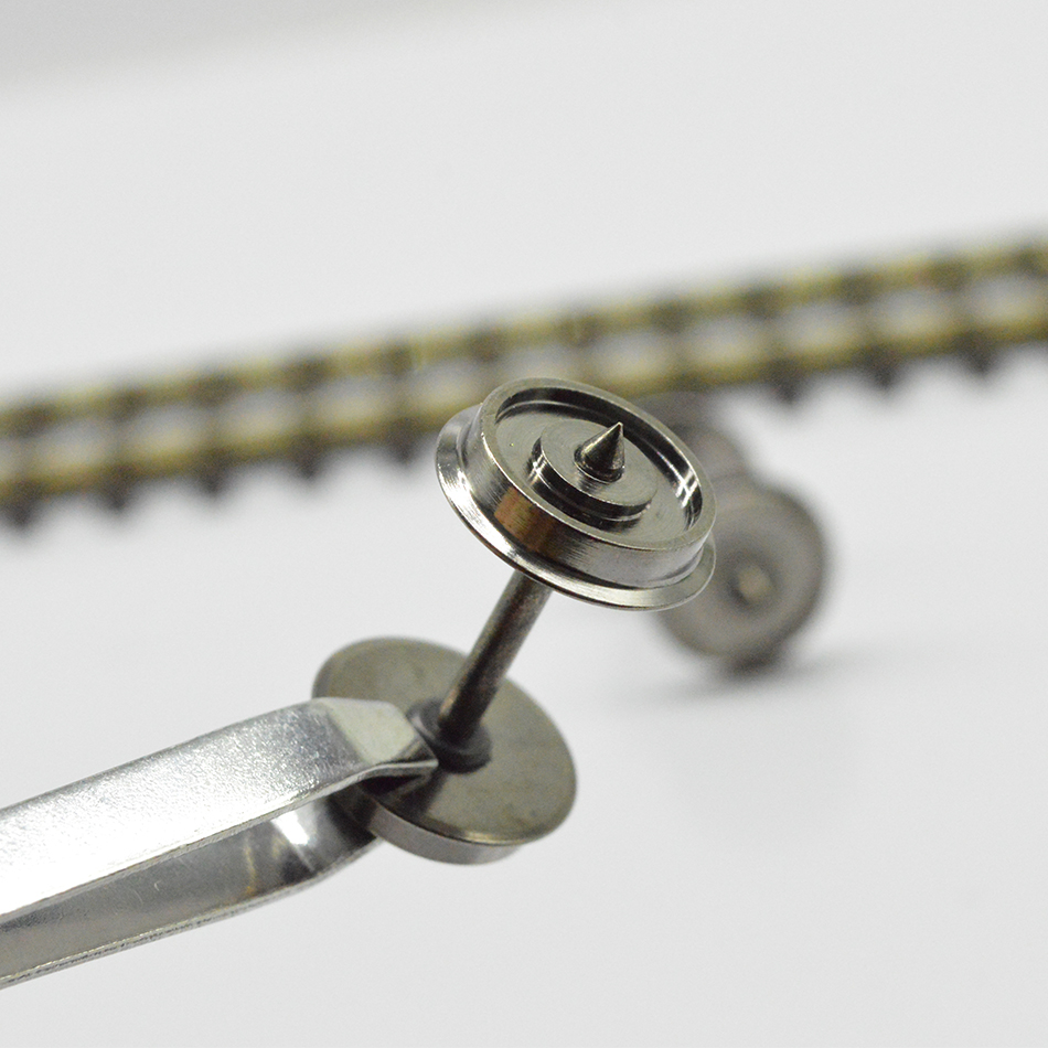 HO 1:87 Metal Wheels for Model - огляд і ціна Model Kit Locomotive