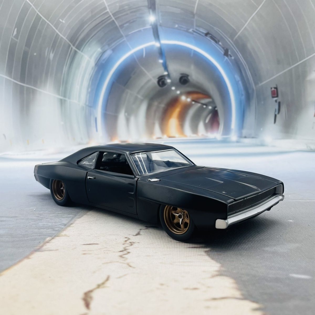 JADA 1:24 Charger 1968 Alloy C - огляд і ціна Model Kit Lamborghini