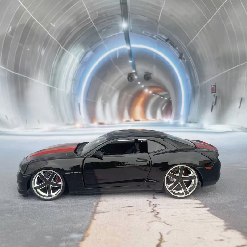 jada 1:24 Chevrolet Camaro 201 - огляд і ціна Model Kit Lamborghini